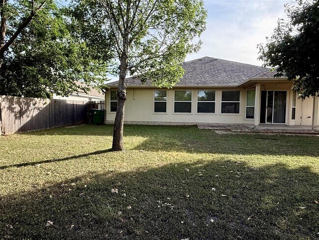 Building Photo - 1506 Cora Marie Dr