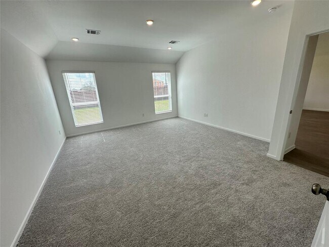 Building Photo - 3020 Pintail St