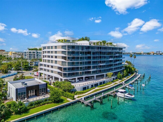 Building Photo - 1135 103rd St