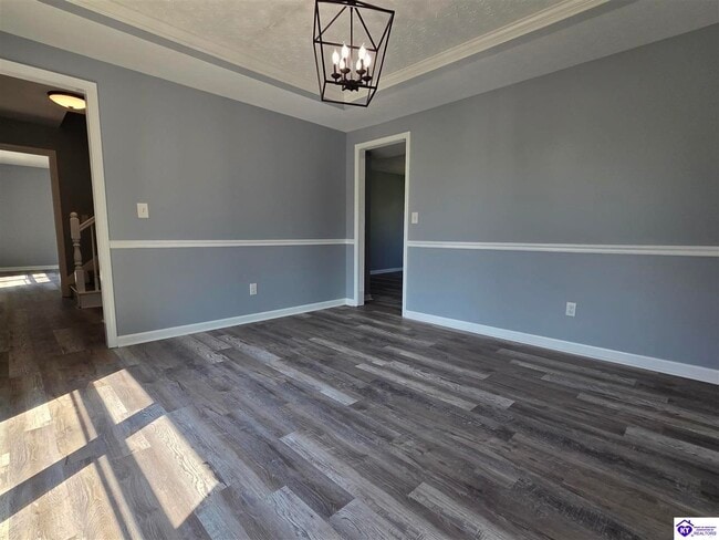 Building Photo - 888 N Woodland Dr