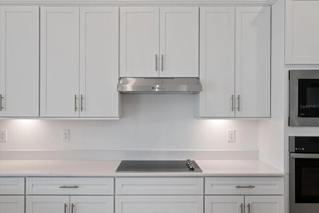 Building Photo - 17118 Jadestone Ct