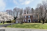Building Photo - 11778 Hollyview Dr