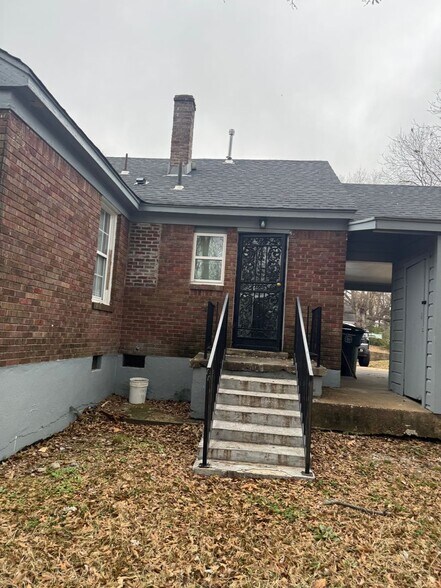 Building Photo - 1328 Semmes St