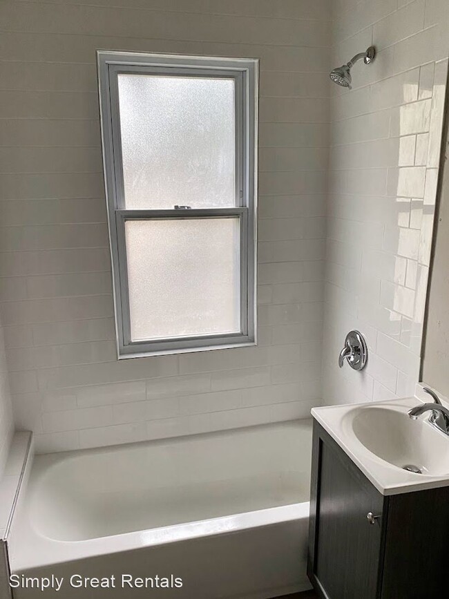 Building Photo - 4 br, 2 bath House - 515 N 50th St