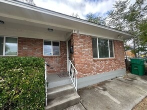 Building Photo - 1117 Buena Vista Ave