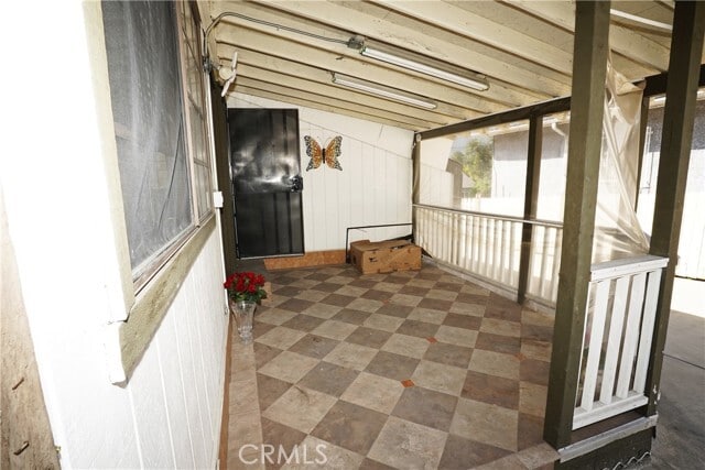 Building Photo - 2615 Manhattan Ave