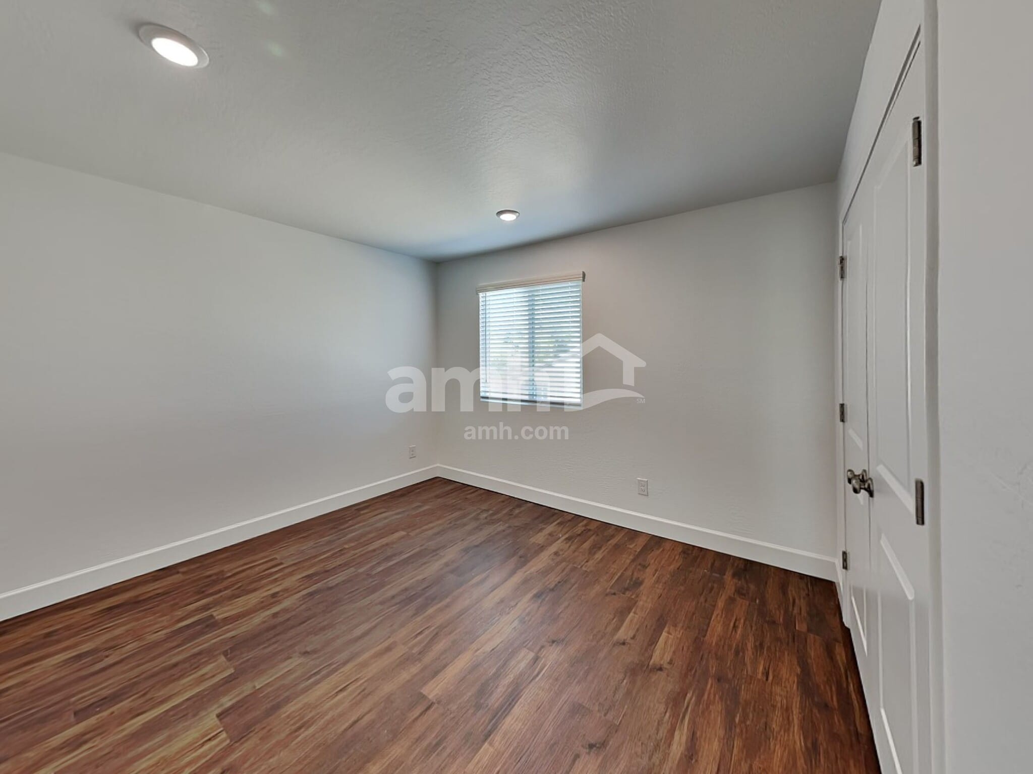 Building Photo - 17164 W Townley Ave