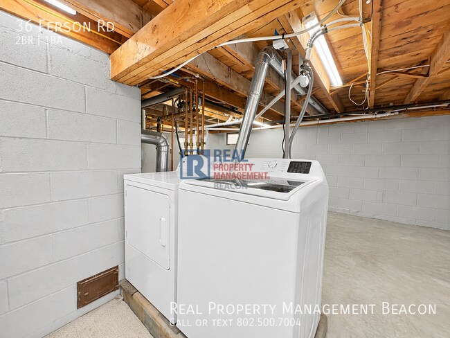 Building Photo - 36 Ferson Rd