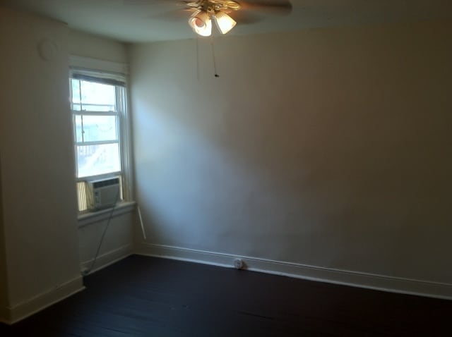 Building Photo - 20 S Plum St