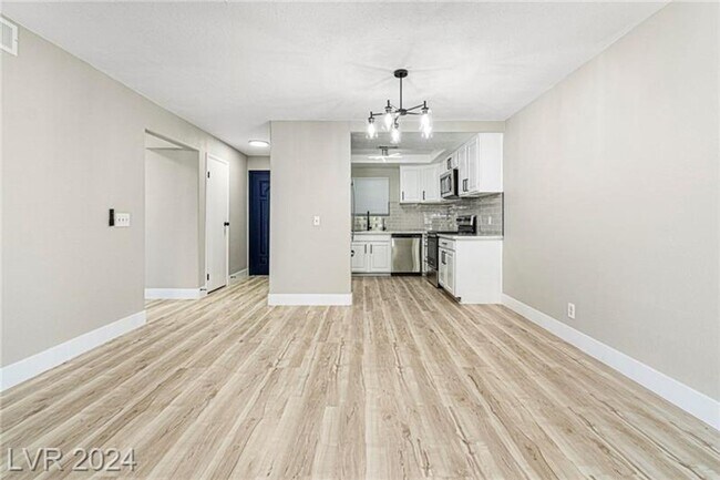 Building Photo - 1730 Jupiter Ct