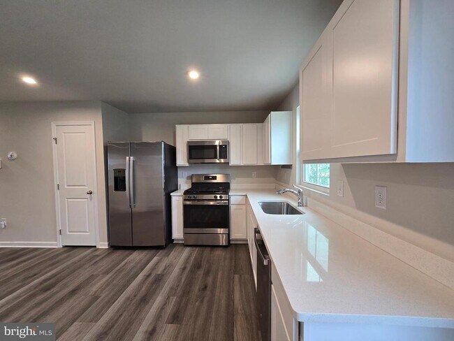 Building Photo - 32022 Windjammer Dr