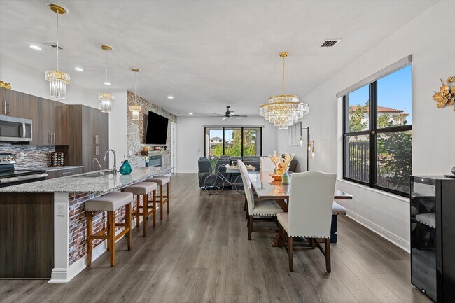 Building Photo - 4795 Sand Dollar Dr