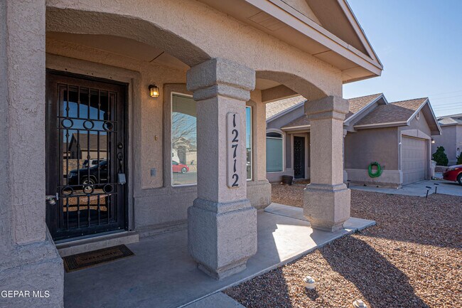 Building Photo - 12712 Roberto Nunez Ln