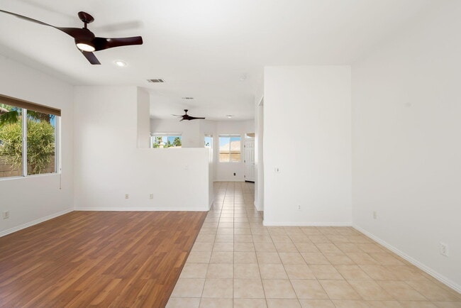 Building Photo - 45160 Debbie Dr