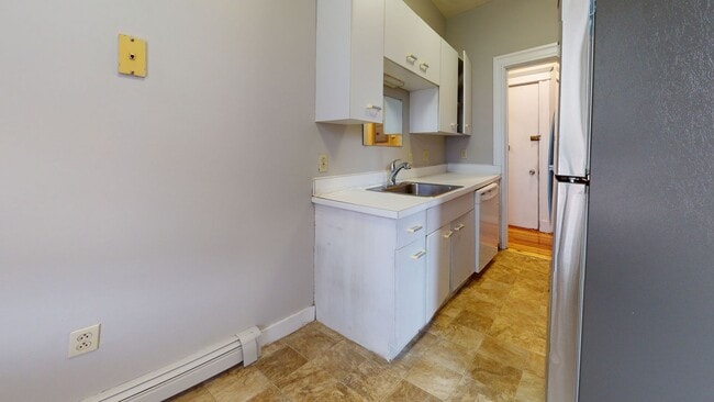 Building Photo - Brighton 1BR | Heat & Hot Water Included | Great Commonwealth Avenue Location