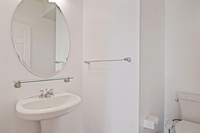 Building Photo - 7601 Elm Grove Cir