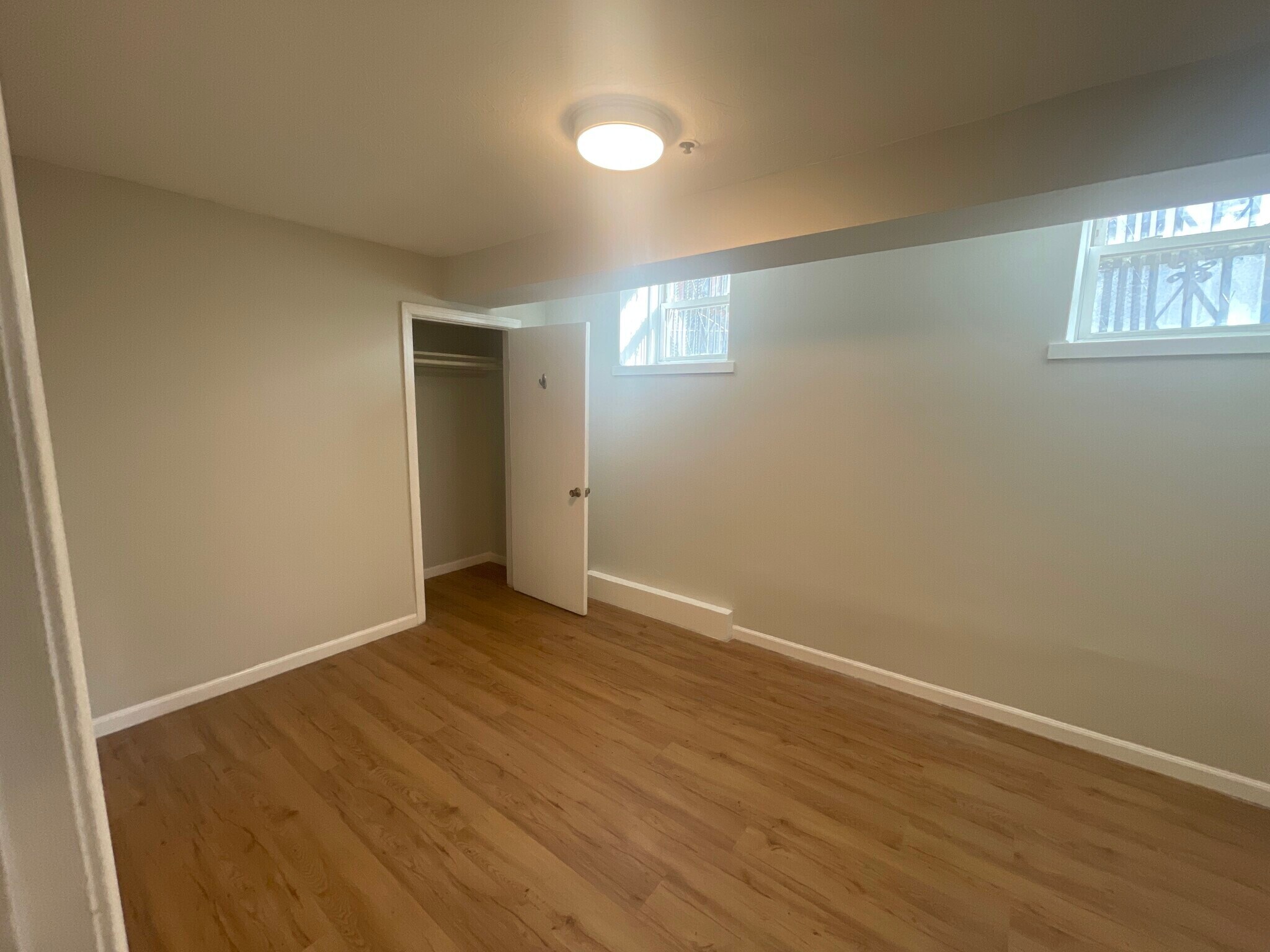 Building Photo - 43 Hemenway St