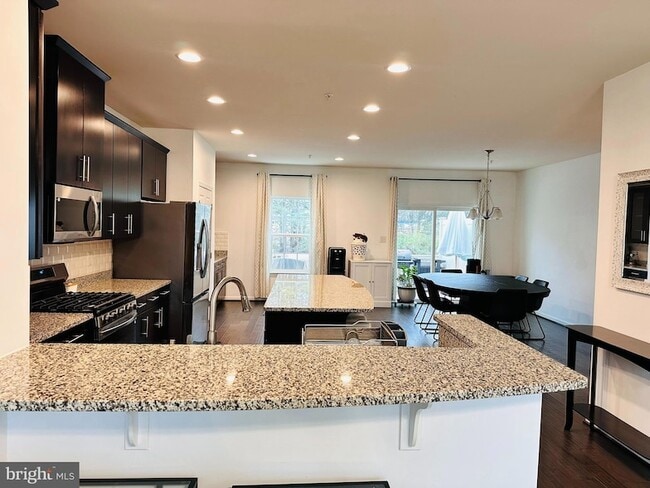 Building Photo - 12220 Montreat Pl