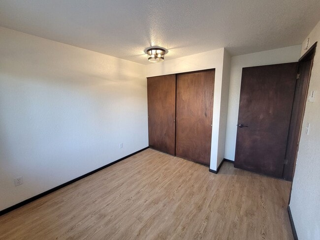 Building Photo - 3 Bedroom Home w/ Cozy Wood Burning Stove