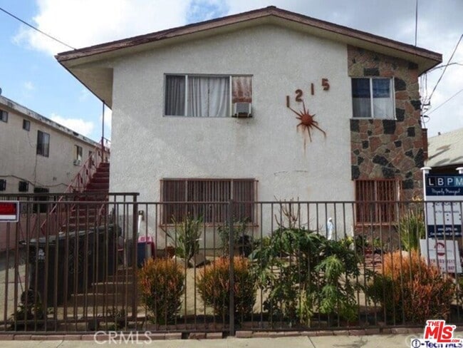 Primary Photo - 1215 S Ardmore Ave