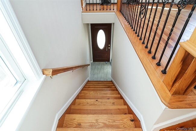 Building Photo - 241-01 Caney Rd