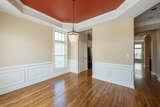 Building Photo - 913 Telfair Close