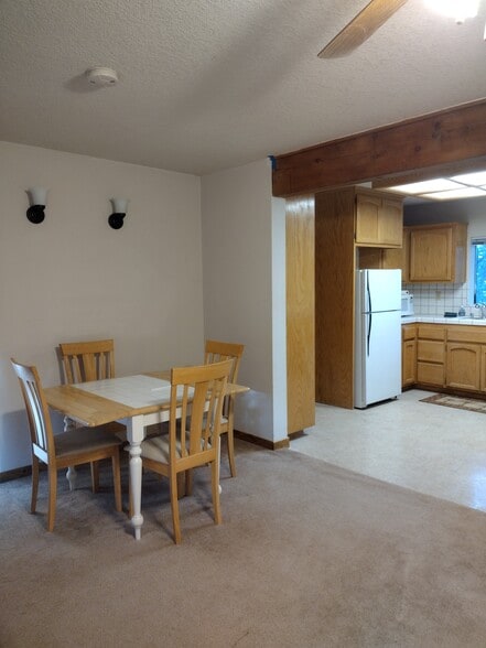 Building Photo - 1200 Aurora Ln