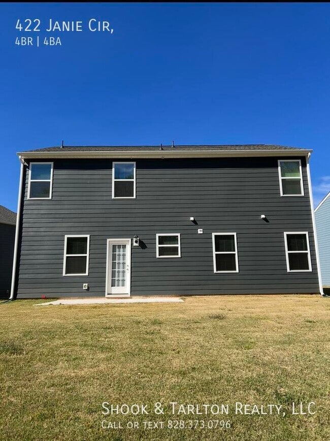 Building Photo - 422 Janie Lp