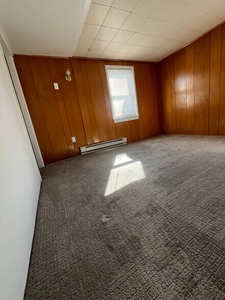 Bedroom 2 - 401 N Baltimore Ave