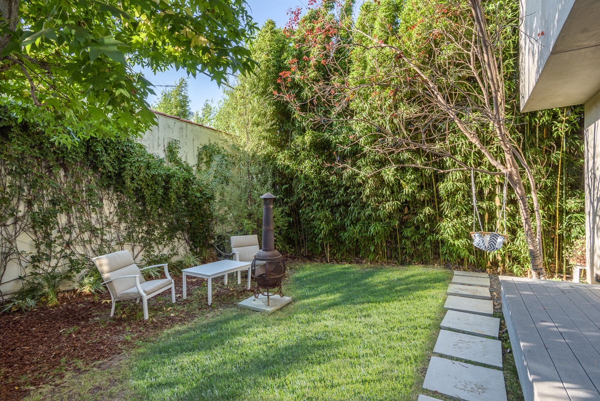 Building Photo - 1513 S Orange Grove Ave