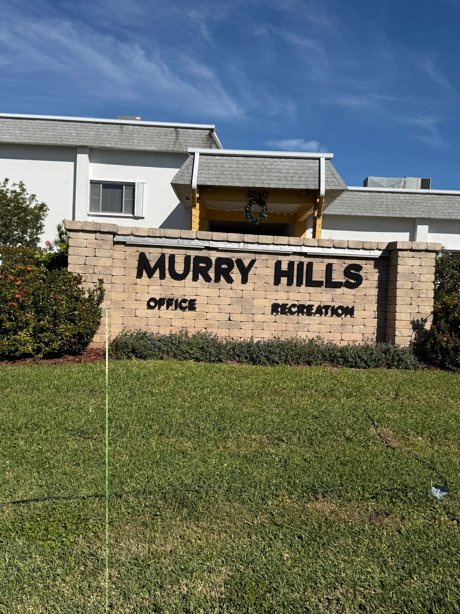 Building Photo - 2960 Lake Osborne Dr