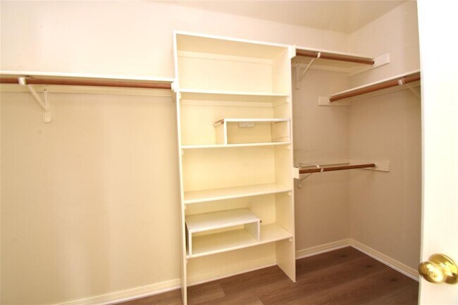 Building Photo - 12720 Twisted Briar Ln