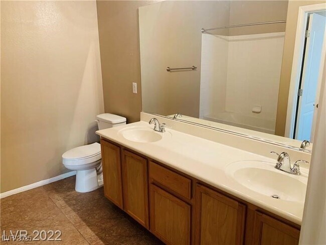 Building Photo - 3460 Cactus Shadow St