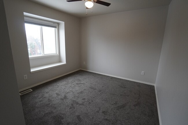 Building Photo - 4764 N Eugene St