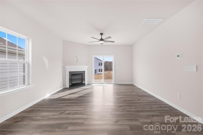 Building Photo - 1609 Swallow Tail Dr