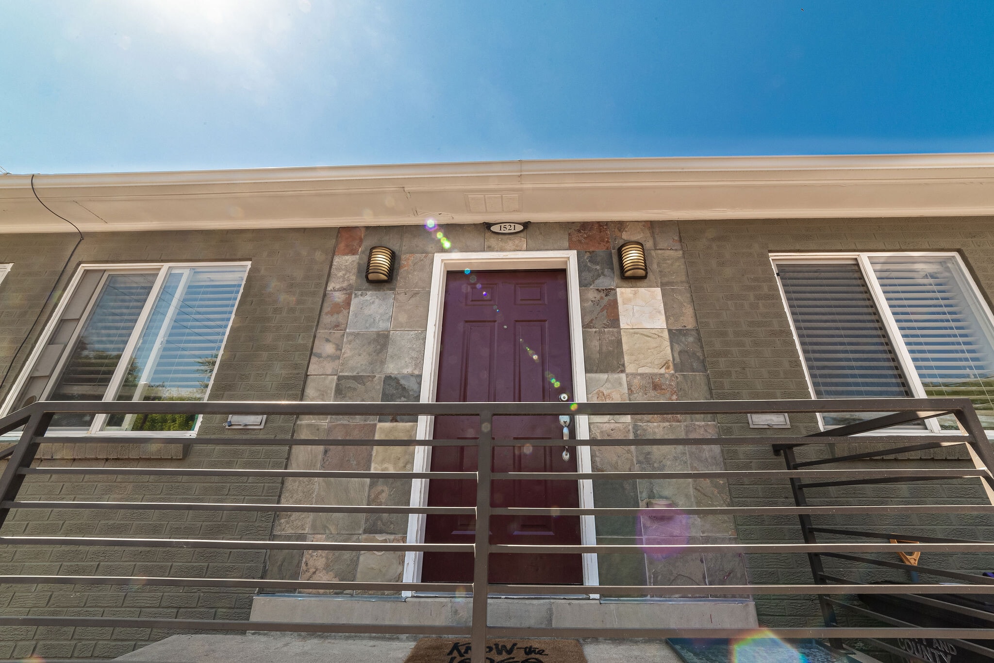 Building Photo - 1521 Clermont Street