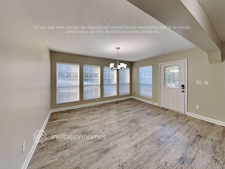 Building Photo - 911 Highland Terrace NE