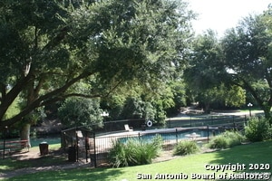 Building Photo - 500 N Market Ave