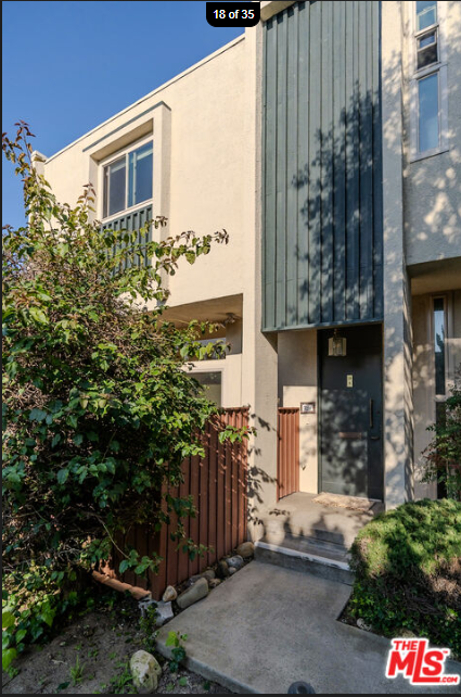 Building Photo - 11260 Overland Ave