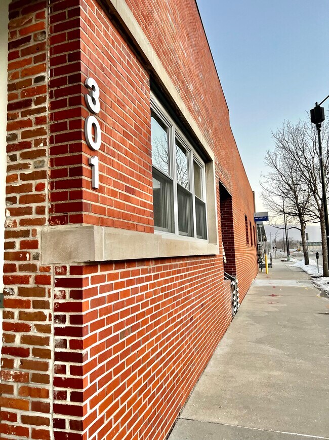 Exterior - 301 E Court Ave