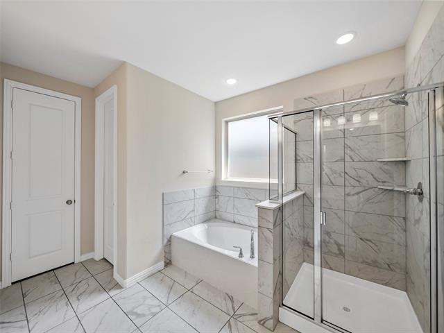 Building Photo - 1708 Carnation St