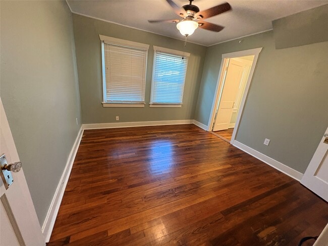 Building Photo - 510 Hicks St