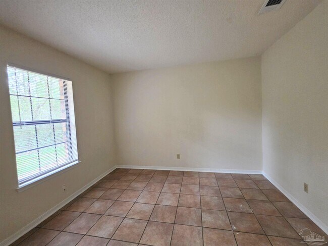 Building Photo - 1440 N 61st Ave