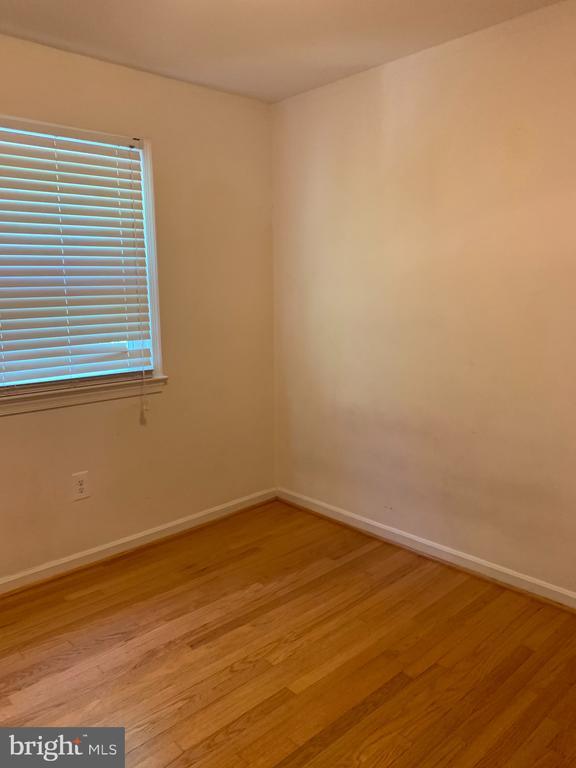 Building Photo - 455 Ridgemore St