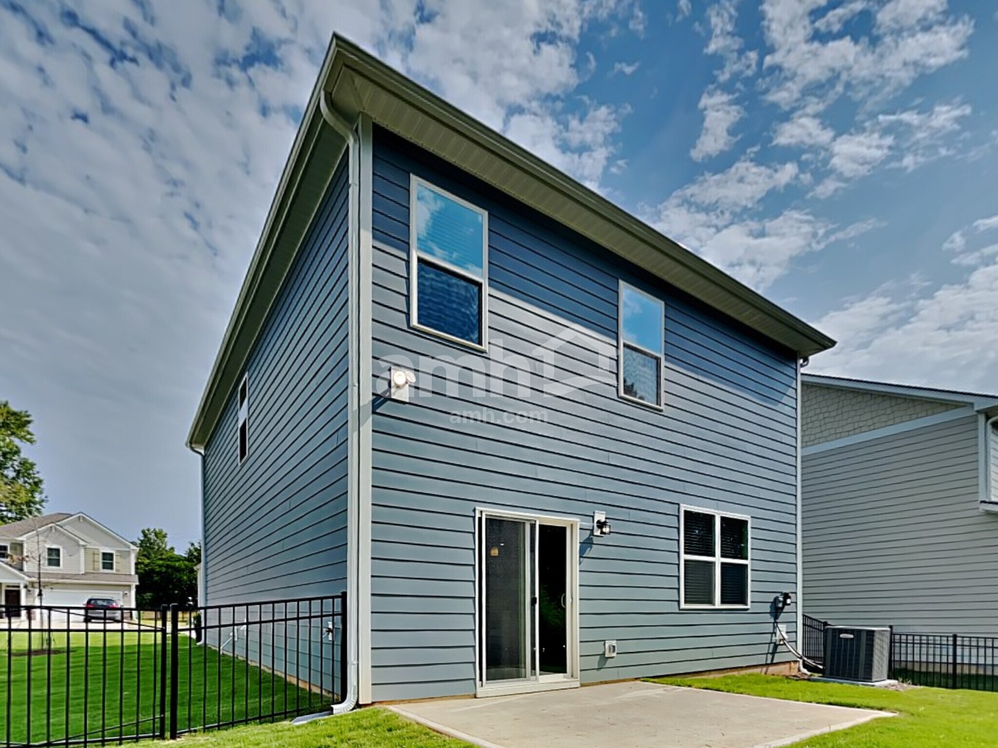 Building Photo - 3209 Brierhill Rd