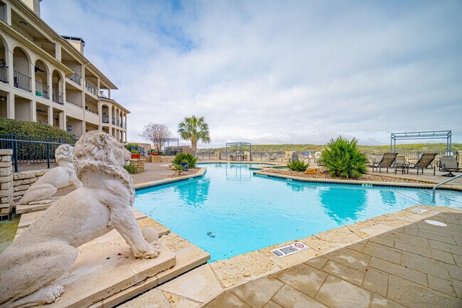 Building Photo - 3404 American Dr