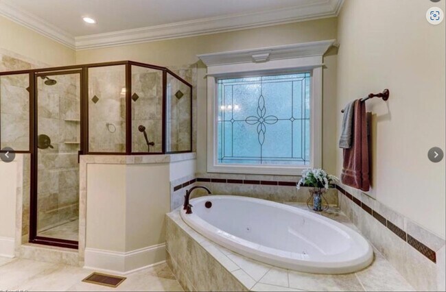 Building Photo - 8706 Invershield Ct