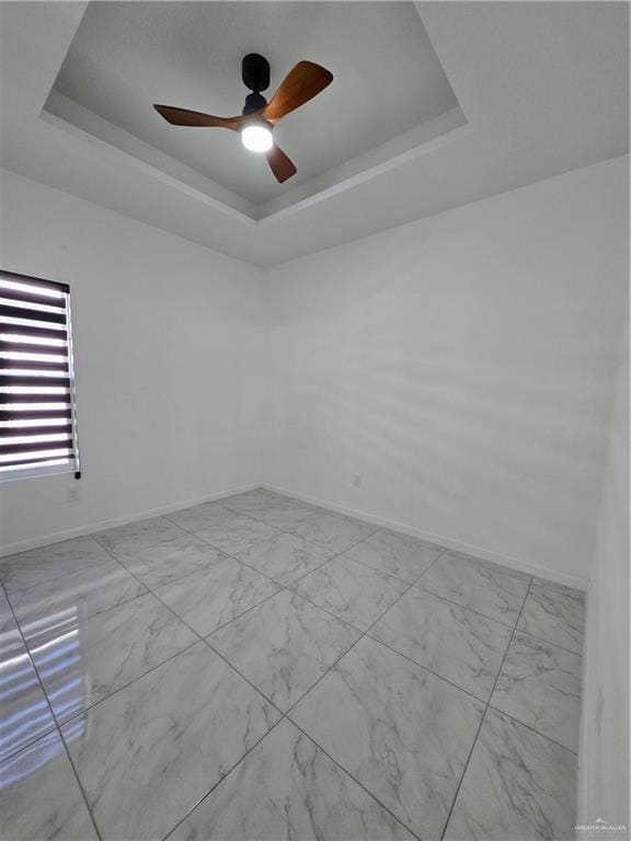 Building Photo - 14 W Woodson Dr