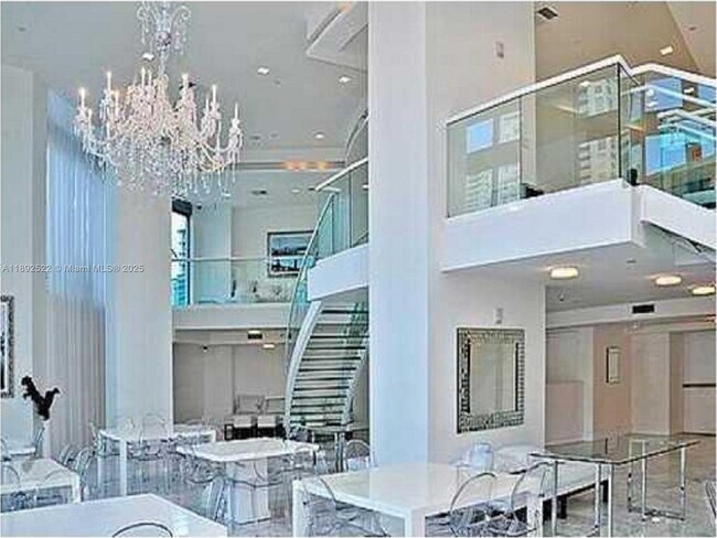 Building Photo - 350 S Miami Ave