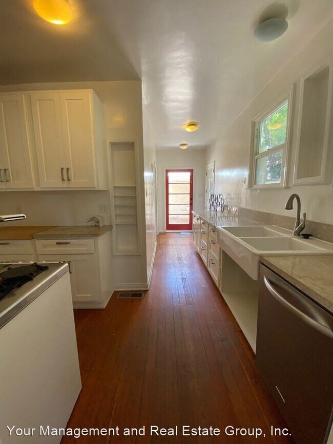 Building Photo - 3 br, 2 bath House - 2821 Avenel St.